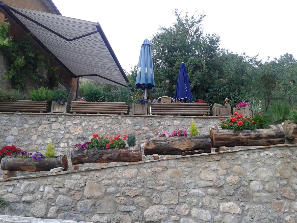 Casa Rural Moli De Fornols Hotel ภายนอก รูปภาพ