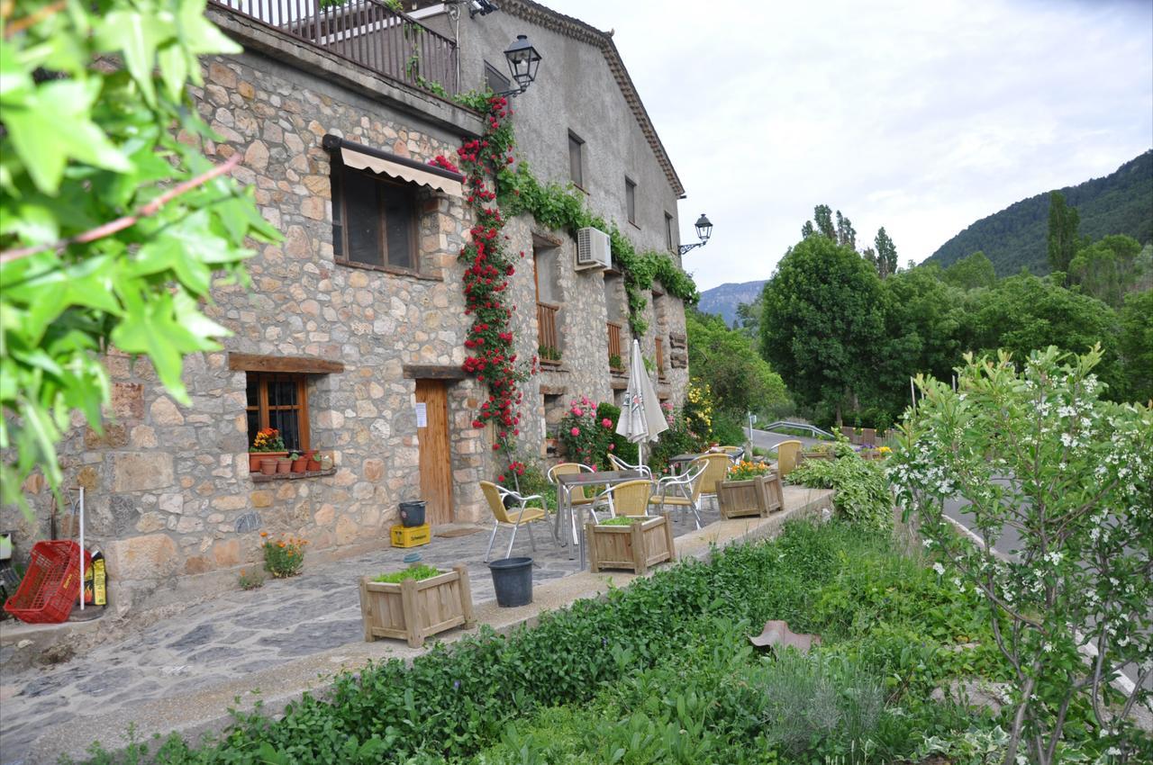 Casa Rural Moli De Fornols Hotel ภายนอก รูปภาพ