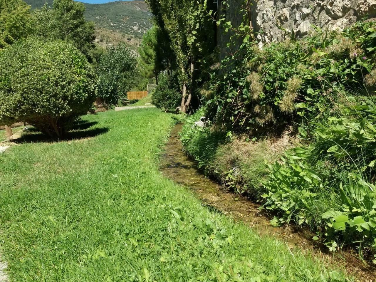 Casa Rural Moli De Fornols Hotel ภายนอก รูปภาพ