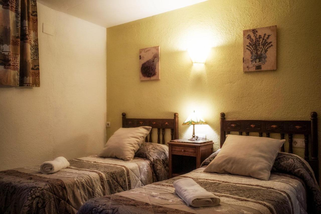 Casa Rural Moli De Fornols Hotel ภายนอก รูปภาพ
